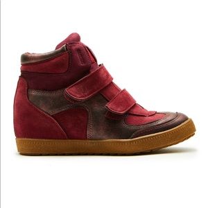 Isabel wine suede wedge trainers